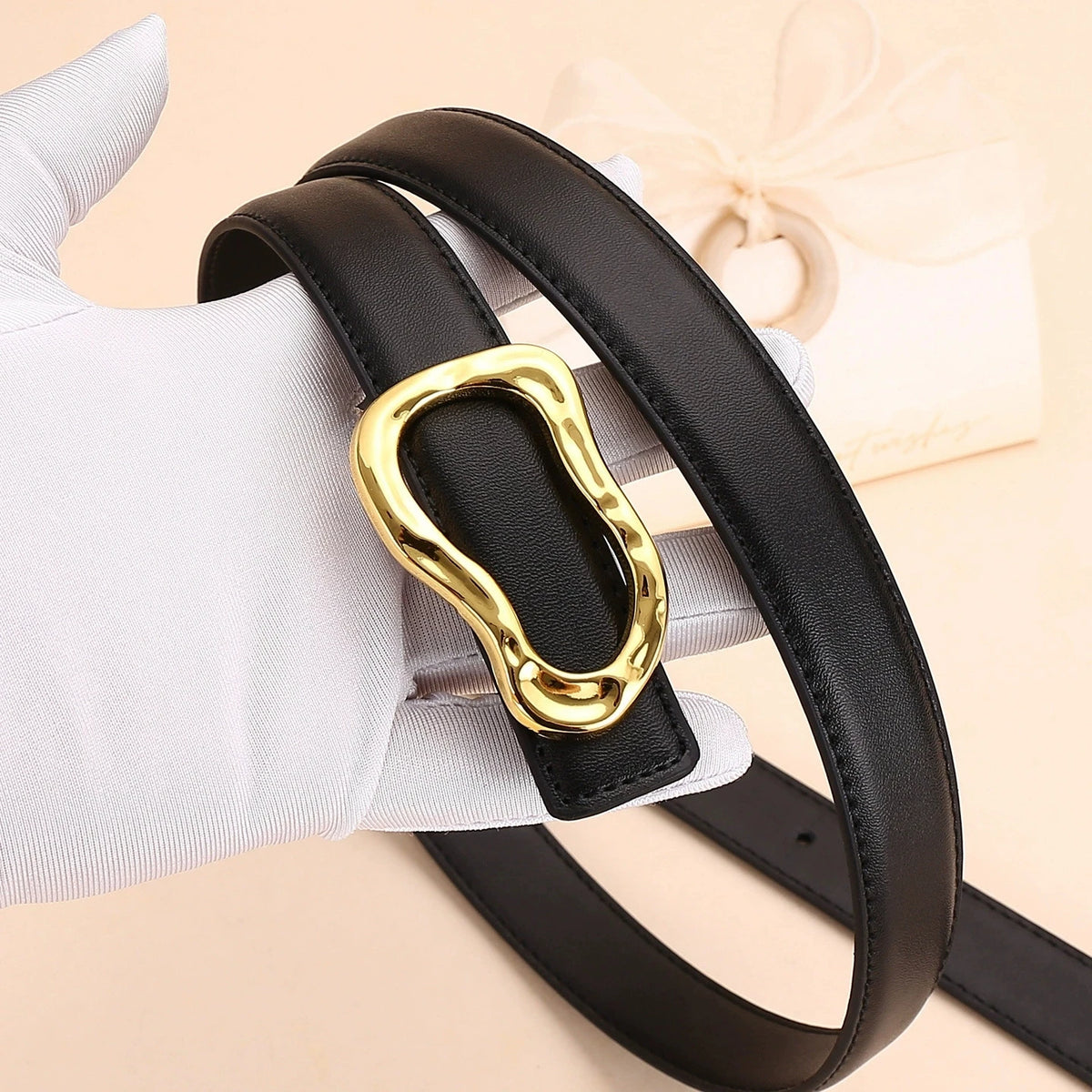 Genuine Leather Belt for Women; Fashionable Accessory for Versatile