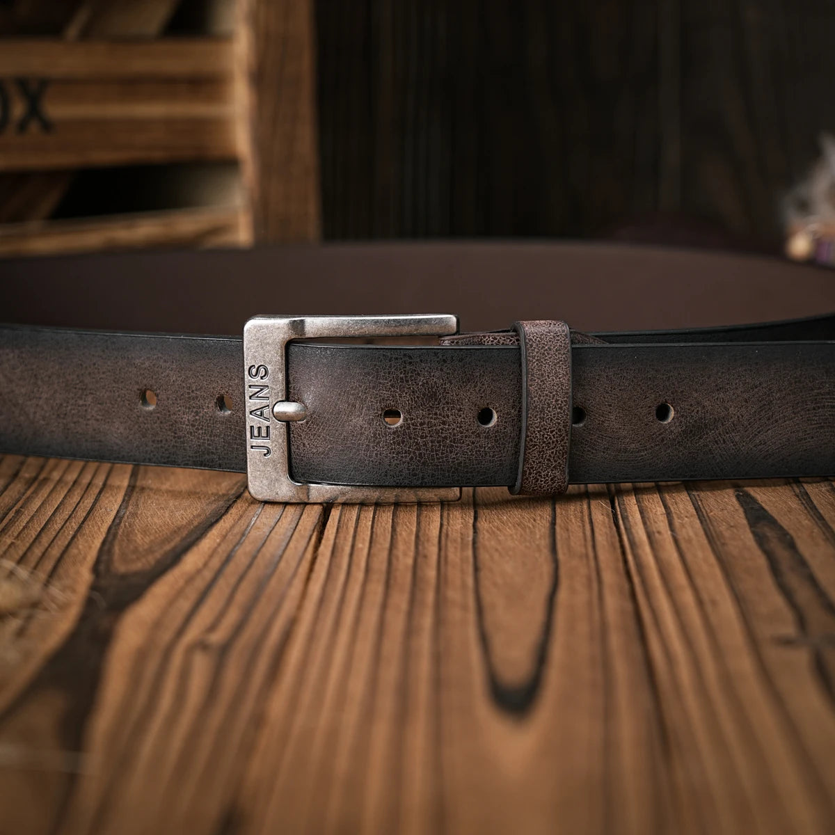 A Men's and Women's Casual Retro Belt Western Style! PU Leather Belt