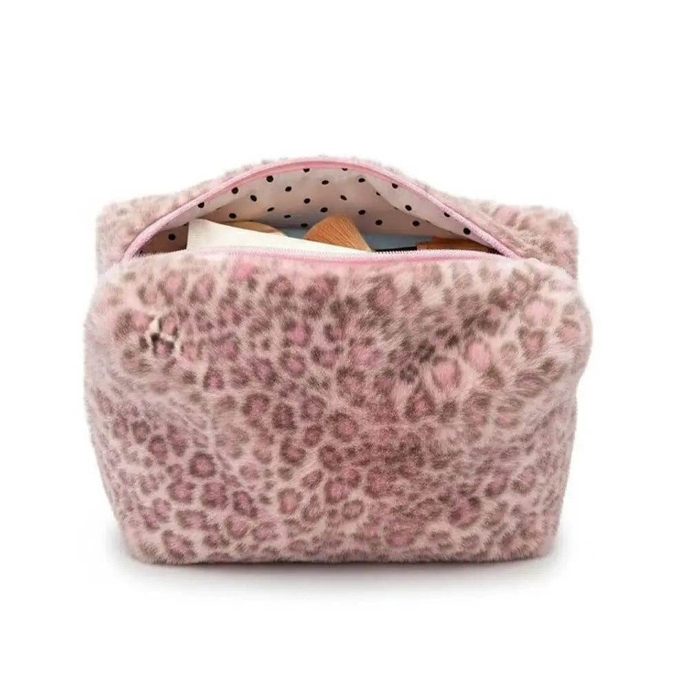 Durable Fuzzy Makeup Bag Large Capacity Leopard Print Toiletry