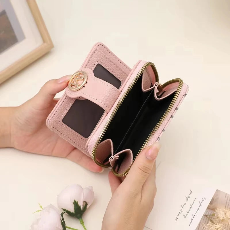 Women's Wallet for Multiple Card Slots, Cash Pocket, Retro Style Mini