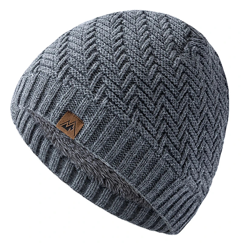 Unisex Peak Labal Winter Hats Fashion Knitted Hats For Men And Women