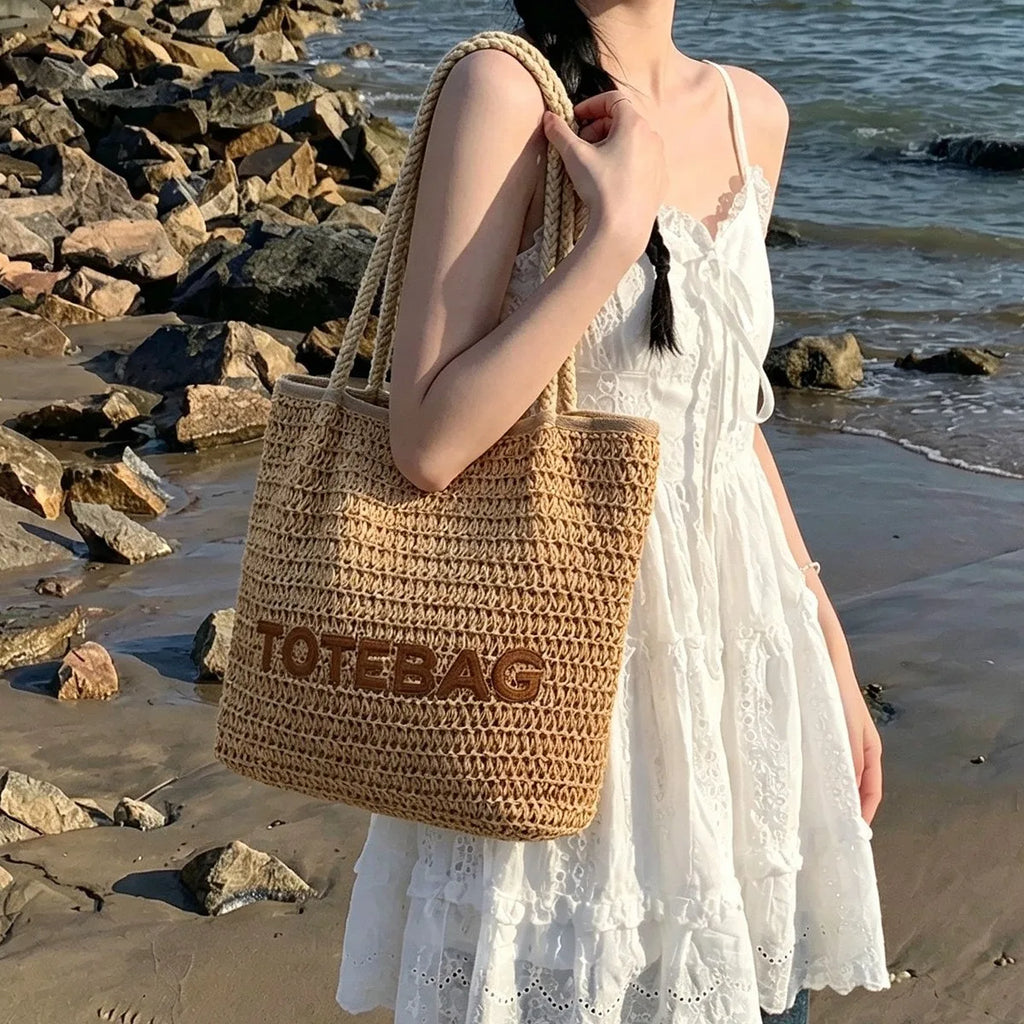 French style large capacity woven straw woven bag for women, new beach