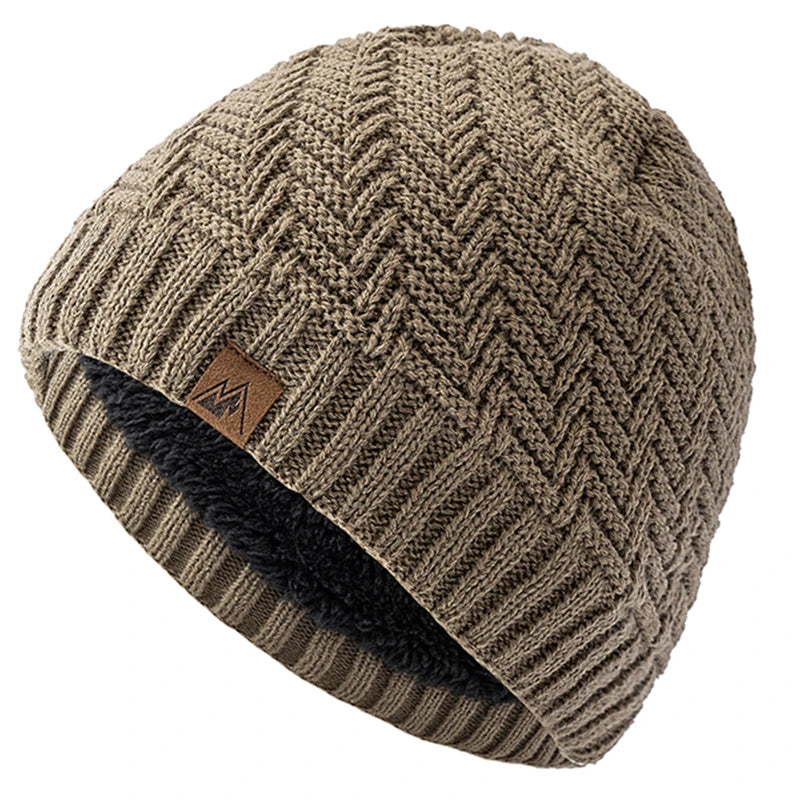 Unisex Peak Labal Winter Hats Fashion Outdoor Knitted Hats For Men And